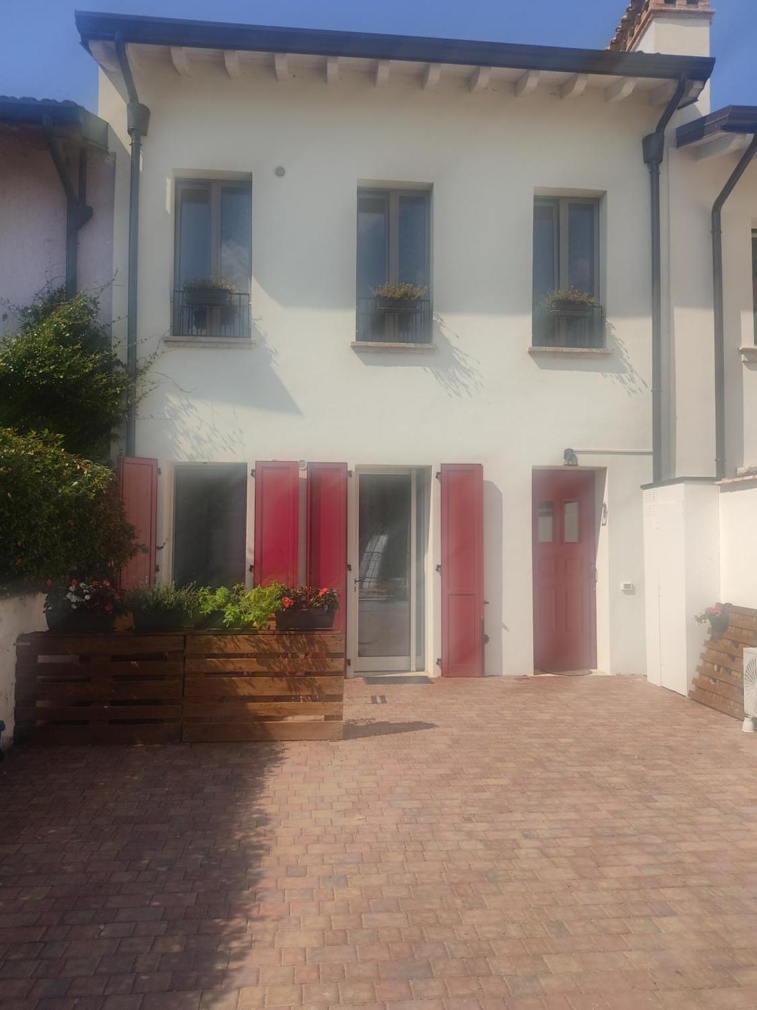 La Casa Di Paolina - Affitti Brevi Desenzano del Garda Exterior foto